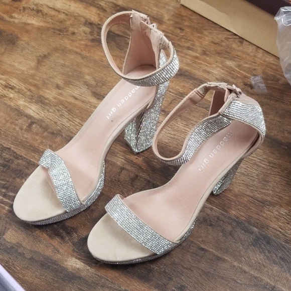 madden girl siren rhinestone platform sandals
